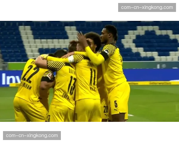 多特蒙德伤病名单再添新员，扬·科托肌肉问题缺席训练